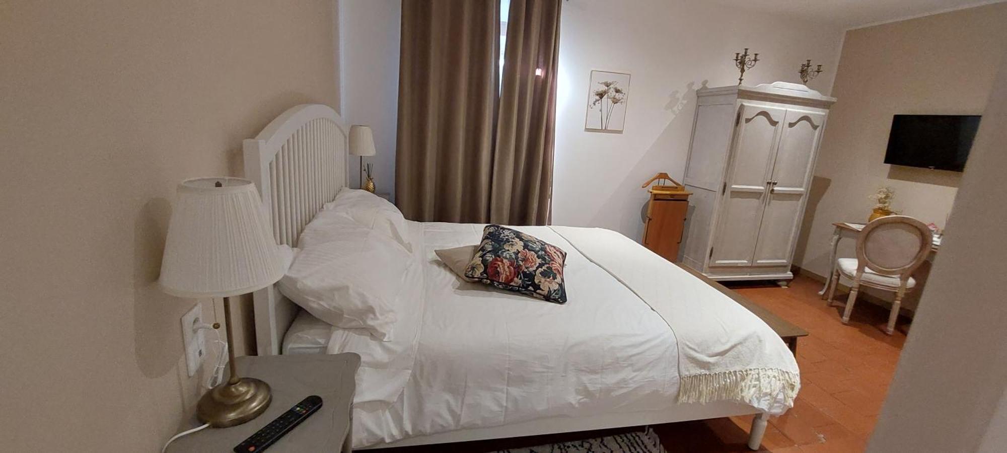 Mas Elena Bed and Breakfast Generargues Exteriör bild